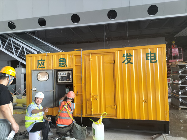 印台怎样判断空气滤清器是否需要更换?